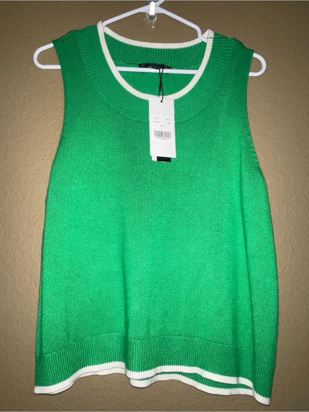 Central Park West New York Green Sleeveless Knit Sweater with Contrast Trim